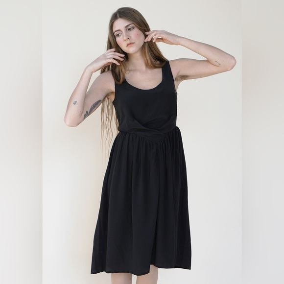 Samantha Pleet Black Silk Degas Sleeveless Dress Gathered Midi Size 6 - Picture 12 of 12